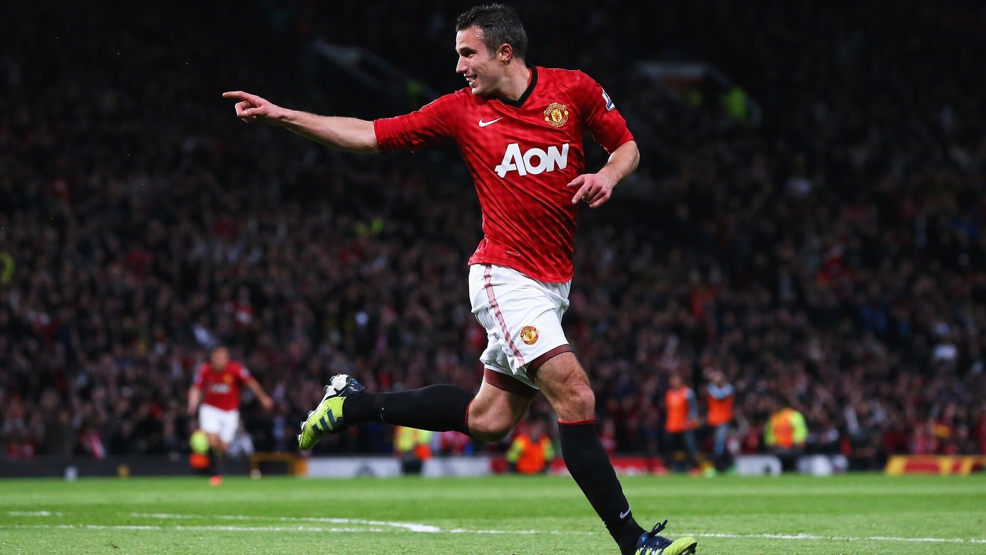 阿扎伦卡在日本队比赛中出色防守,关键助攻引发热议!